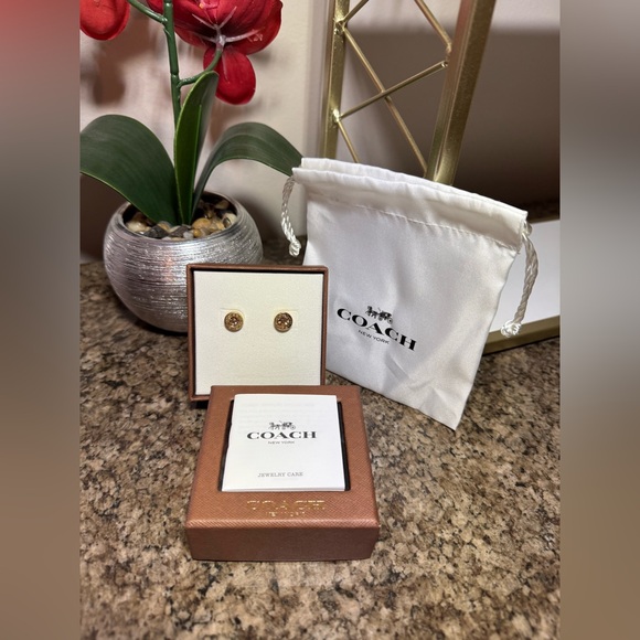 Coach Gold Logo Stud Earrings - Picture 4 of 4